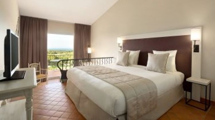 Le Fregate Provence Room