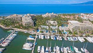 Paradise Village Beach Resort & Spa