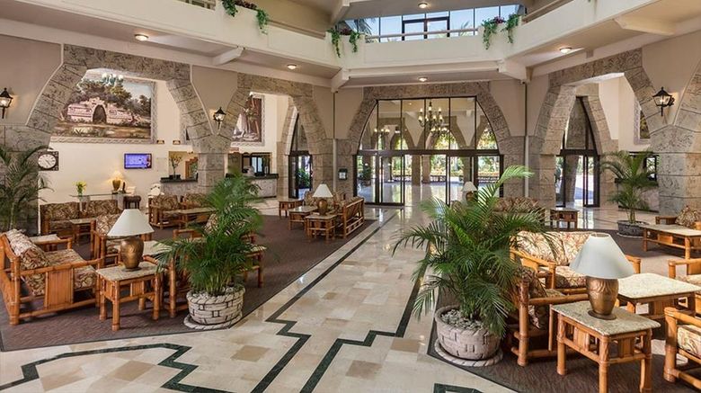 <b>Paradise Village Beach Resort & Spa Lobby</b>