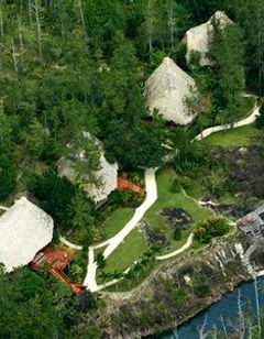 Blancaneaux Lodge