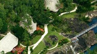Blancaneaux Lodge