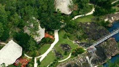 Blancaneaux Lodge