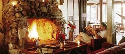 Blancaneaux Lodge Lobby