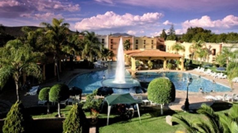 <b>Hotel Mision Juriquilla Queretaro Pool</b>