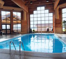 Arrowwood Cedar Shore Resort Pool