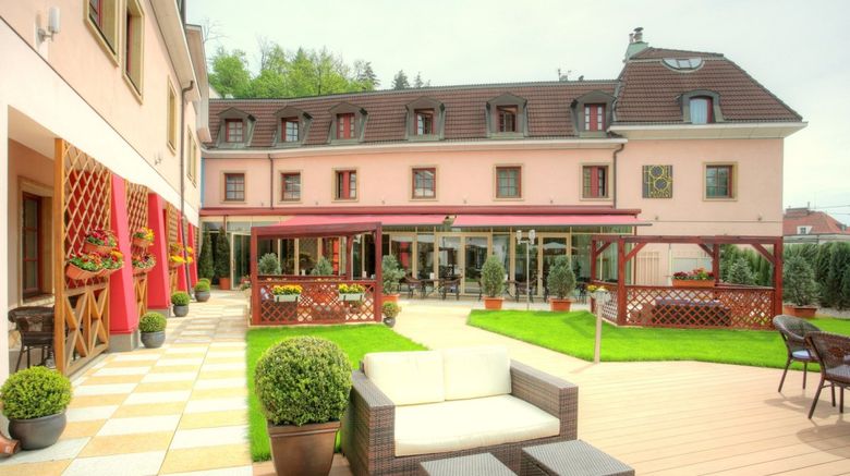 <b>Hotel Hoffmeister Wellness & SPA Exterior</b> <b>Hotel Hoffmeister Wellness & SPA Exterior</b>