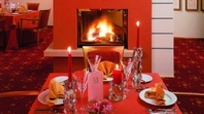 <b>Hotel Hoffmeister Wellness & SPA Restaurant</b> <b>Hotel Hoffmeister Wellness & SPA Restaurant</b>
