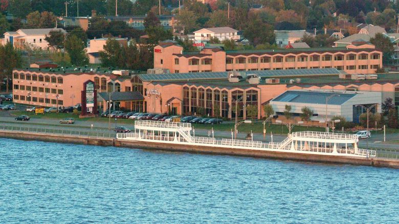 <b>Hotel Rimouski and Convention Centre Exterior</b>