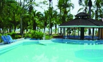 Las Palmas Beach Resort