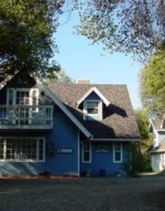 Apple Blossom Inn Bed & Breakfast