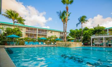 7 Mile Beach Resort