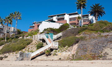 Laguna Surf Resort