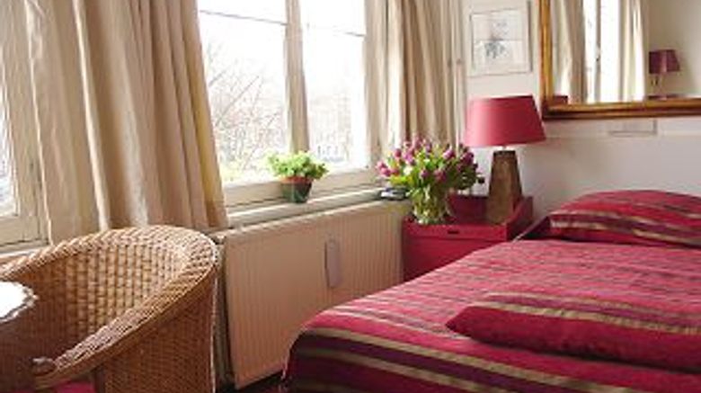 <b>Amsterdam House Room</b>
