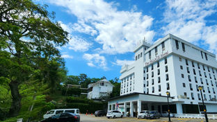 The Palace Hotel