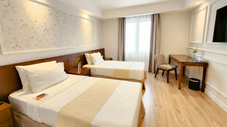 <b>The Palace Hotel Room</b> <b>The Palace Hotel Room</b>