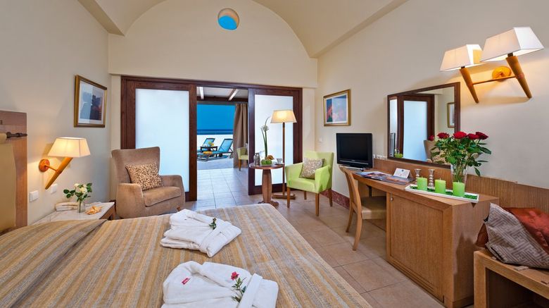 <b>Santa Marina Plaza Suite</b>