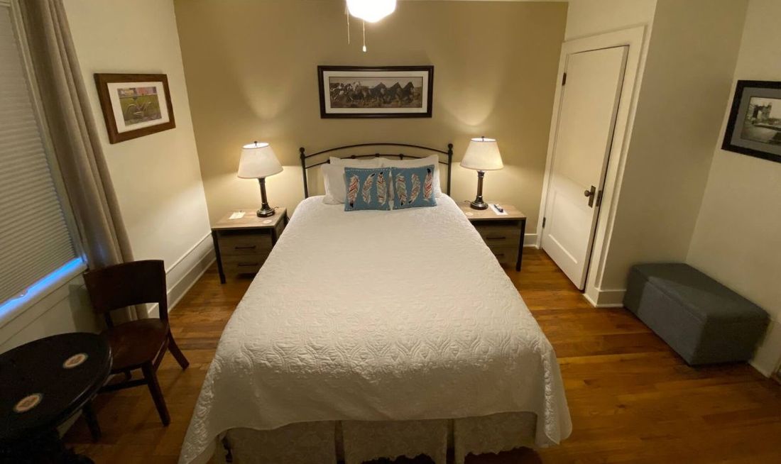 Leland House Suites of Durango Room