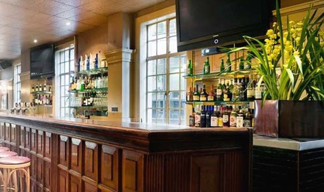 The Grand Hotel Bar/Lounge