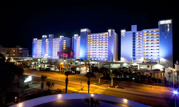 Crown Reef Resort