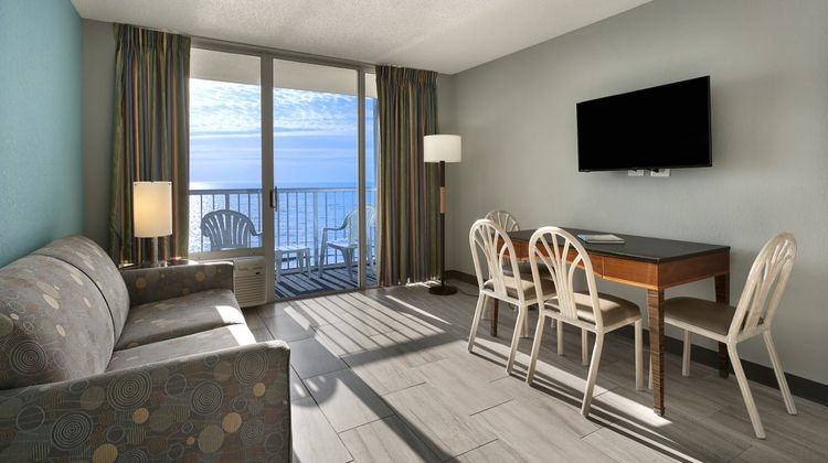 Crown Reef Resort Suite