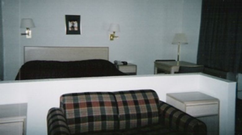 <b>White Rock Inn Suite</b>