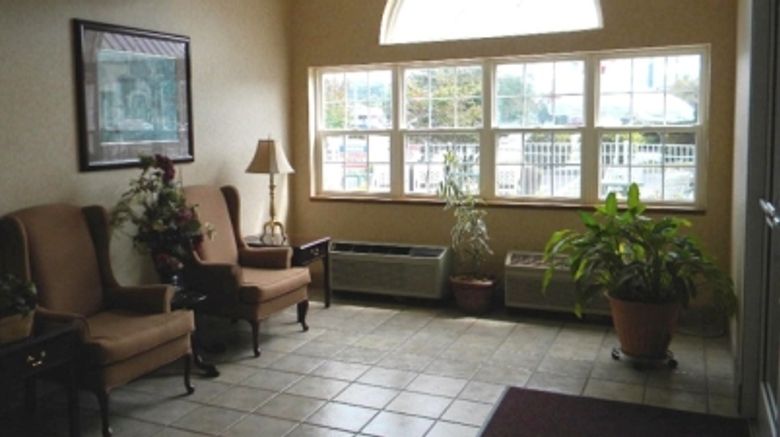 <b>Guest Inn Pigeon Forge Lobby</b>