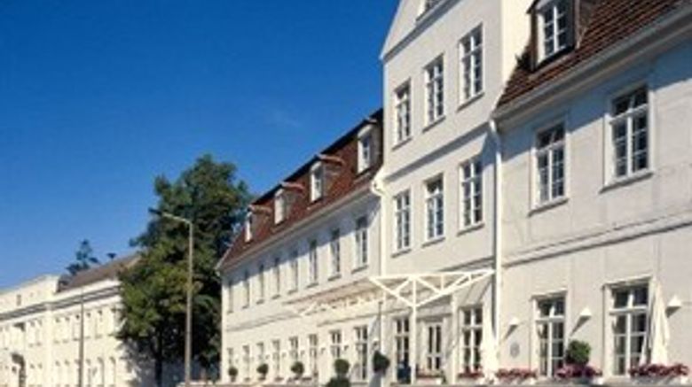 <b>Hotel Friedrich Franz Palais Exterior</b>