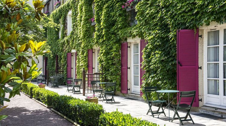 Le Manoir de Gressy Exterior