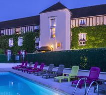 Le Manoir de Gressy Pool