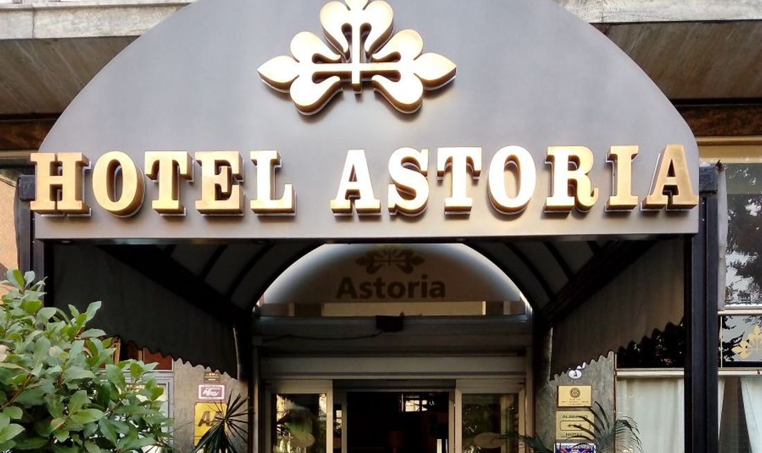 Astoria Hotel Exterior
