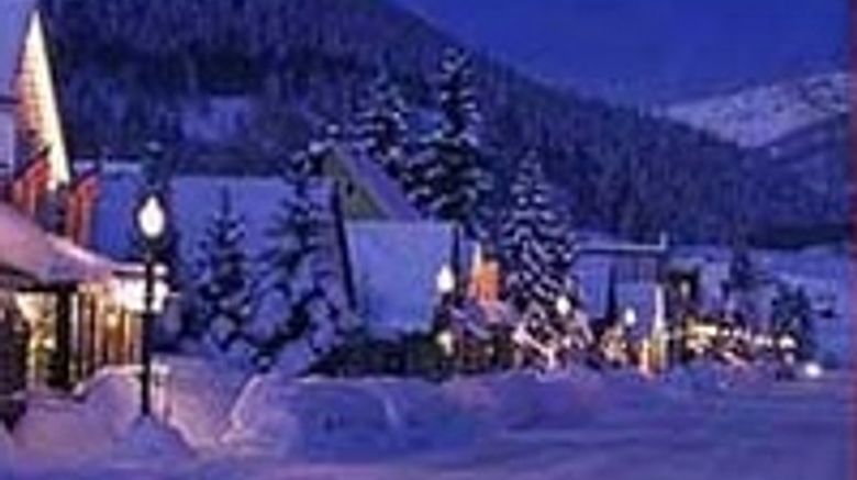 Elk Mountain Lodge Exterior