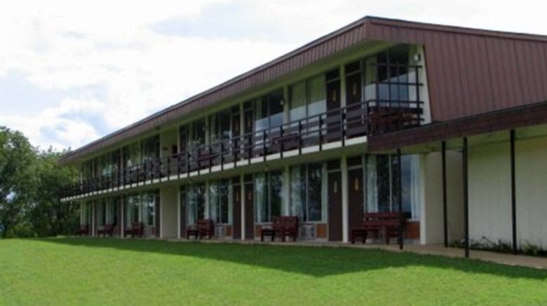 Fairway Motor Inn Exterior