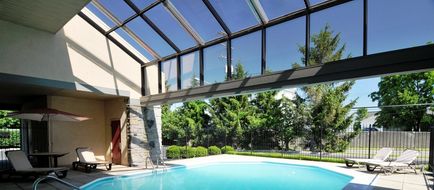 Varsity Inn Pool