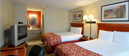 Varsity Inn Room