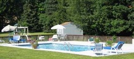 Lantern House Motel Pool