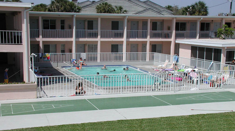 Belleair Beach Resort Motel Pool