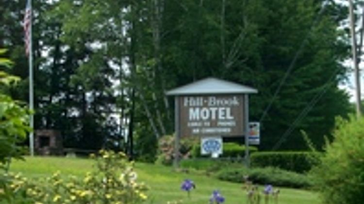 Hill-Brook Motel Exterior