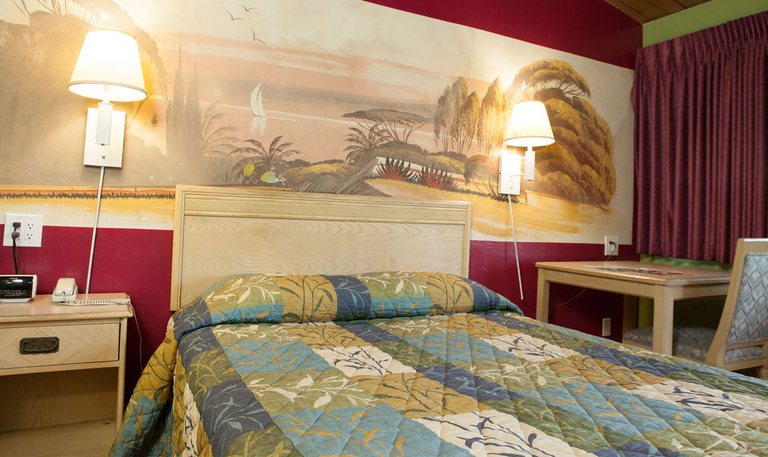 Stardust Inn Room