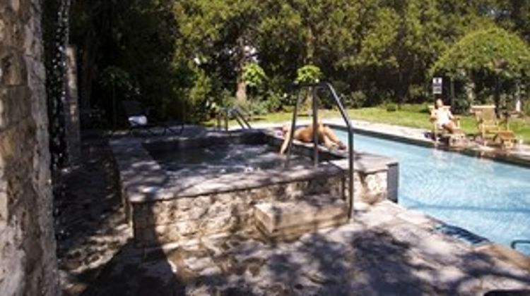 The Oban Inn Pool