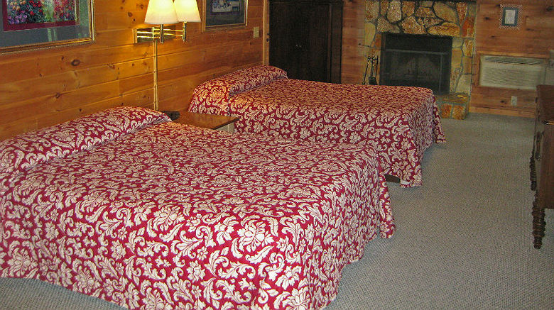 <b>Mountain Top Inn & Resort Room</b>