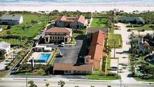 La Fiesta Ocean Inn & Suites