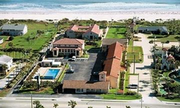 La Fiesta Ocean Inn & Suites