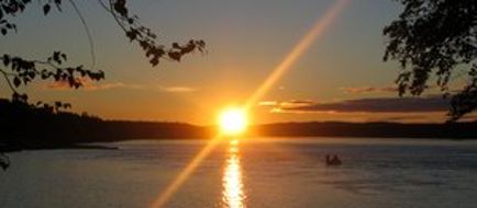 White Water Inn & Waterfront Lodge Recreation