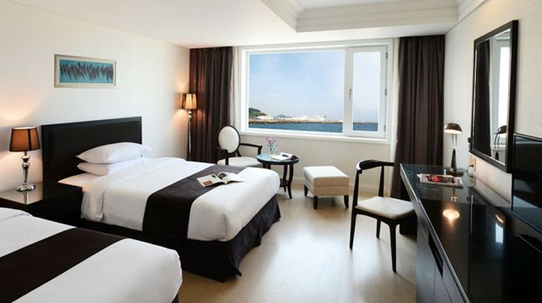 <b>Jeju Oriental Hotel Room</b>
