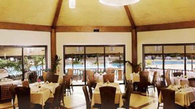 <b>Maribago Bluewater Beach Resort Restaurant</b>
