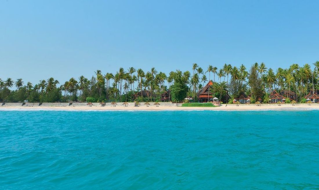 Amazing Ngapali Resort Exterior