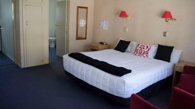 Townhouse Motel