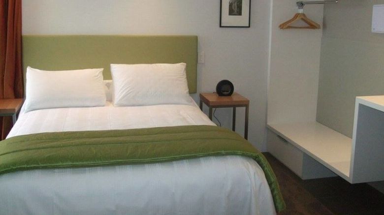 <b>Apollo Lodge Motel Room</b>