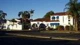 Alabaster Motor Inn Exterior