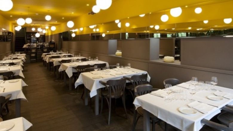 <b>Moderno Hotel Restaurant</b>